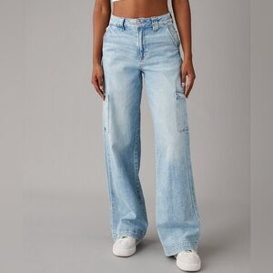 AE Dreamy Drape Stretch Super High-Waisted Cargo Baggy Wide-Leg Jean 4R